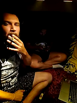 unfilteredstudios online show from October 6, 2025, 4:32 am