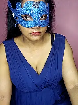 MEERAcle online show from October 3, 2025, 8:11 am