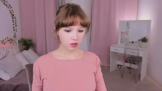 Snapshot of JanetMoor chatting on November 20, 2025, 11:10 am JanetMoor online show from November 20, 2025, 11:10 am