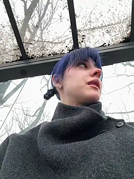 Only April online show from April 5, 2026, 4:31 am