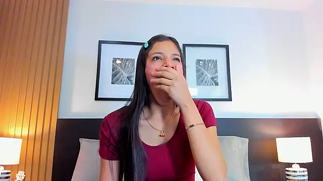 Snapshot of catalina_jolie chatting on February 12, 2026, 4:07 am catalina jolie online show from February 12, 2026, 4:07 am