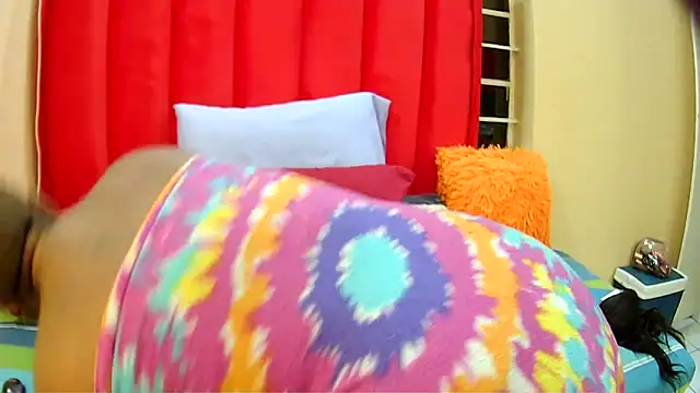 BigAssjuicy26 online show from November 29, 2025, 6:11 pm