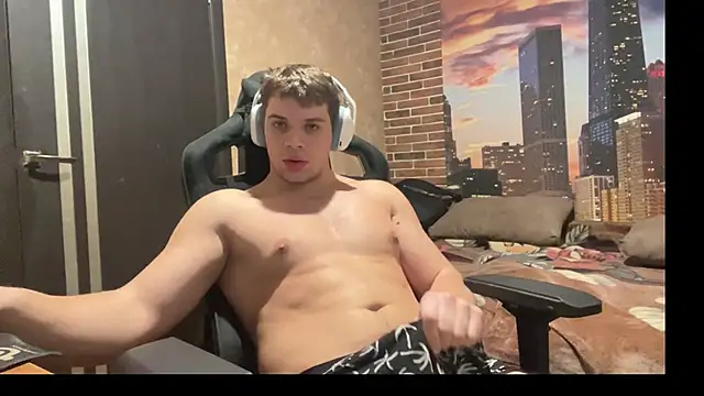 Snapshot of MusclePhantom chatting on January 18, 2026, 9:07 pm MusclePhantom online show from January 18, 2026, 9:07 pm