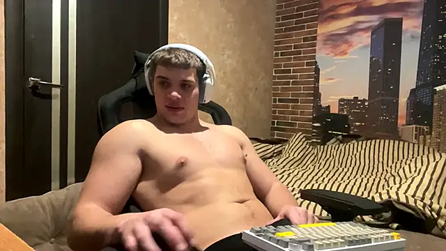 Snapshot of MusclePhantom chatting on February 8, 2026, 9:07 pm MusclePhantom online show from February 8, 2026, 9:07 pm