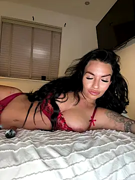 BELLABLACKXUK online show from December 16, 2025, 10:26 pm