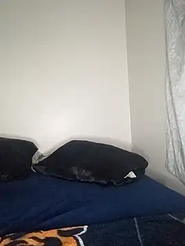 MoonlikePolicy727 online show from November 3, 2025, 4:47 am