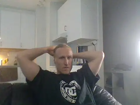 Snapshot of Silverhippo chatting on April 6, 2026, 1:12 pm Silverhippo online show from April 6, 2026, 1:12 pm