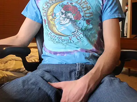 jjjjjfive online show from December 2, 2025, 12:38 am