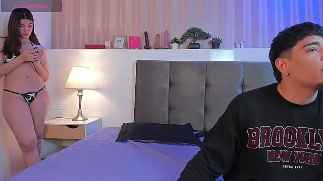 Snapshot of CuteButHarder chatting on February 18, 2026, 12:12 pm CuteButHarder online show from February 18, 2026, 12:12 pm