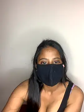 Snapshot of Priya_baby0 chatting on October 24, 2025, 6:26 pm Priya baby0 online show from October 24, 2025, 6:26 pm