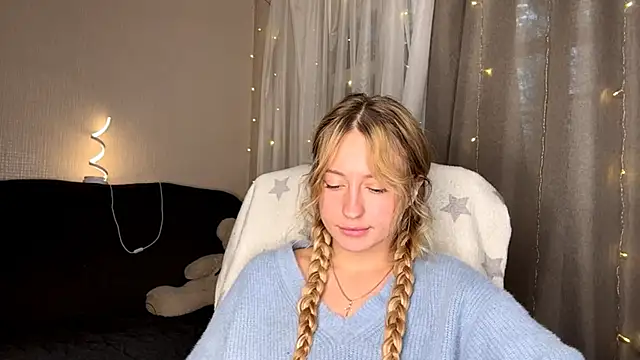Snapshot of Jetta_Corsacami chatting on October 1, 2025, 10:21 am Jetta Corsacami online show from October 1, 2025, 10:21 am