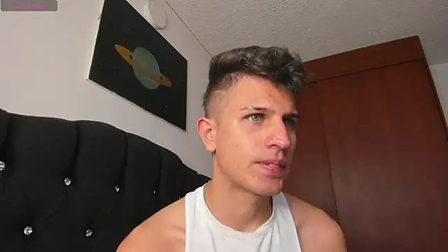 Snapshot of kevin_ahss chatting on February 10, 2026, 10:03 pm kevin ahss online show from February 10, 2026, 10:03 pm