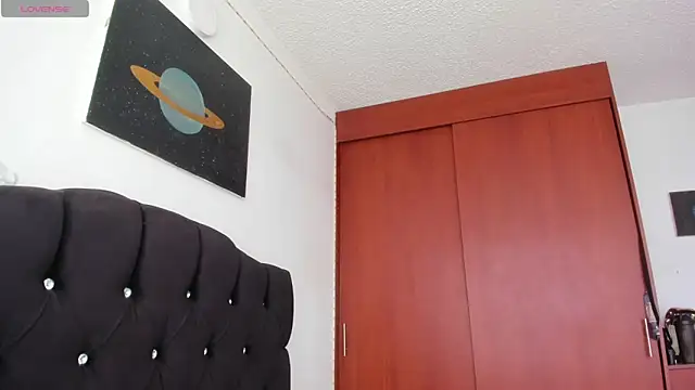 Snapshot of kevin_ahss chatting on February 11, 2026, 4:56 pm kevin ahss online show from February 11, 2026, 4:56 pm