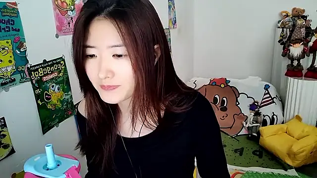 Snapshot of Moonlight-23 chatting on September 22, 2025, 7:10 am Moonlight-23 online show from September 22, 2025, 7:10 am