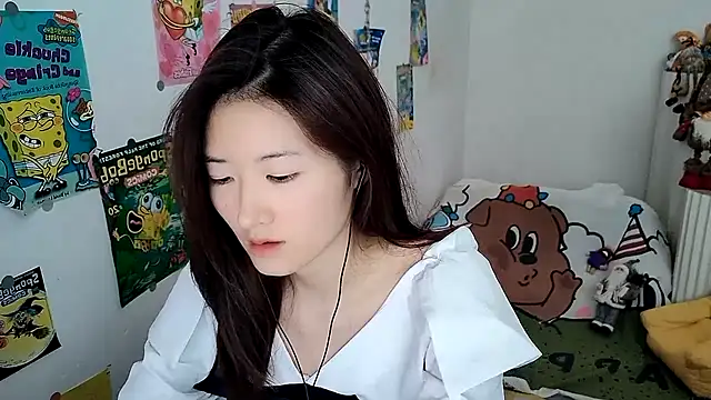 Snapshot of Moonlight-23 chatting on September 23, 2025, 6:05 am Moonlight-23 online show from September 23, 2025, 6:05 am