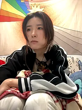 Snapshot of Moonlight-23 chatting on November 26, 2025, 1:01 pm Moonlight-23 online show from November 26, 2025, 1:01 pm