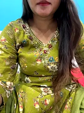 Naughty-Kamini online show from September 27, 2025, 5:40 pm