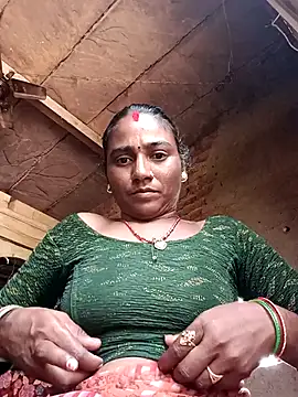 Snapshot of Sapna_hotA chatting on September 19, 2025, 6:37 am Sapna hotA online show from September 19, 2025, 6:37 am