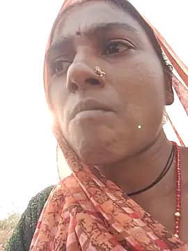 Snapshot of Sapna_hotA chatting on October 23, 2025, 9:52 am Sapna hotA online show from October 23, 2025, 9:52 am