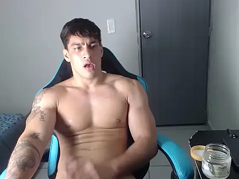 latin party007 online show from November 21, 2025, 4:11 am