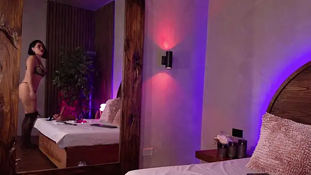 renata black  online show from April 9, 2026, 10:20 am