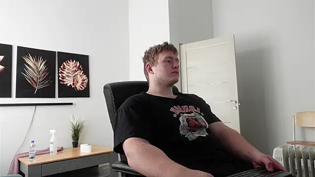 Richard Dullas online show from September 23, 2025, 11:13 am