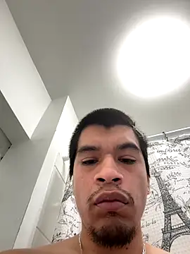 Snapshot of Hottdaddii chatting on December 16, 2025, 2:55 pm Hottdaddii online show from December 16, 2025, 2:55 pm