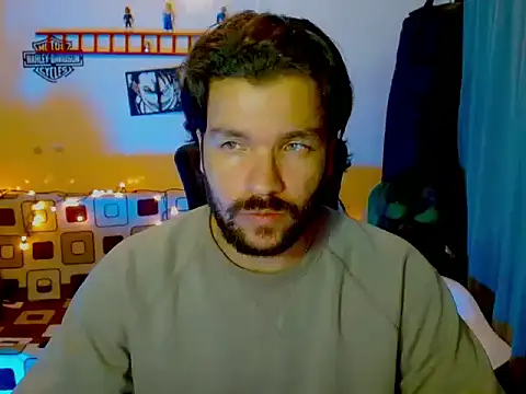 Snapshot of cortelioni_massimo_ chatting on February 17, 2026, 12:18 am cortelioni massimo online show from February 17, 2026, 12:18 am