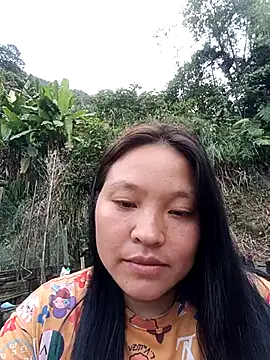 MuiNay online show from October 16, 2025, 9:43 am