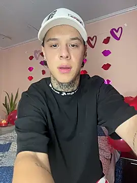 Snapshot of jordan_422 chatting on February 14, 2026, 7:10 pm jordan 422 online show from February 14, 2026, 7:10 pm