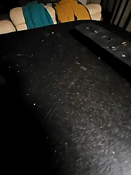 Snapshot of Stingles chatting on February 14, 2026, 9:44 pm Stingles online show from February 14, 2026, 9:44 pm