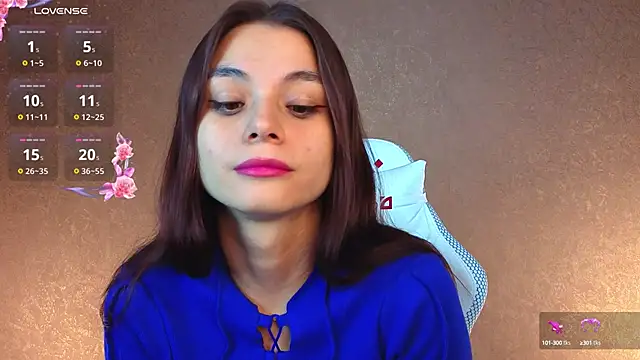 Snapshot of Leila_Hefner chatting on September 26, 2025, 2:48 am Leila Hefner online show from September 26, 2025, 2:48 am