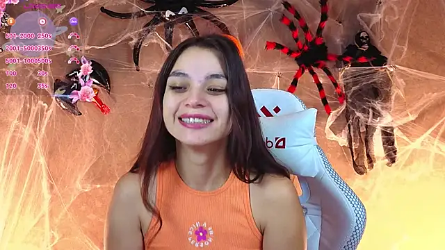 Snapshot of Leila_Hefner chatting on October 22, 2025, 2:23 am Leila Hefner online show from October 22, 2025, 2:23 am