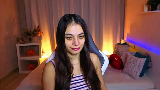 Snapshot of Leila_Hefner chatting on November 26, 2025, 3:07 am Leila Hefner online show from November 26, 2025, 3:07 am