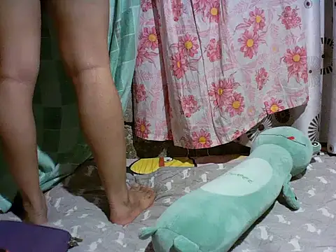 Snapshot of alhex_gay26 chatting on October 15, 2025, 1:17 am alhex gay26 online show from October 15, 2025, 1:17 am