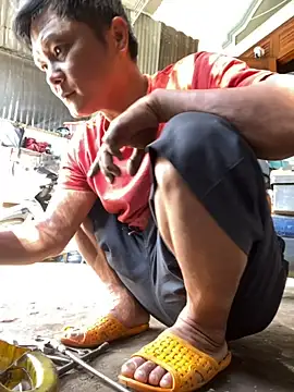 Snapshot of hotboy2x chatting on September 16, 2025, 1:50 am hotboy2x online show from September 16, 2025, 1:50 am