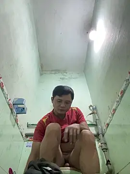 hotboy2x online show from December 17, 2025, 2:06 am