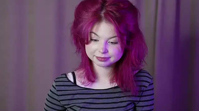 Snapshot of Stella_Vanila chatting on October 18, 2025, 1:30 am Stella Vanila online show from October 18, 2025, 1:30 am