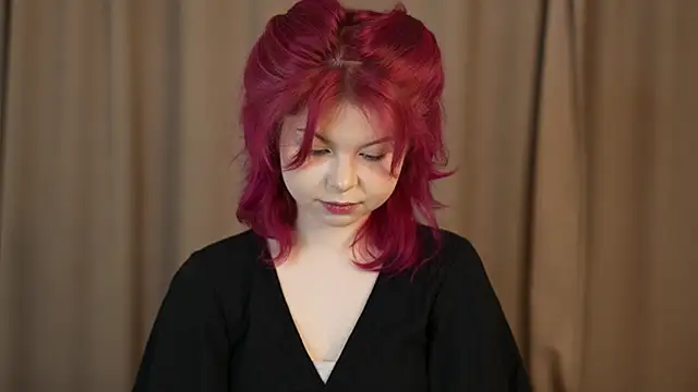 Snapshot of Stella_Vanila chatting on October 22, 2025, 12:22 am Stella Vanila online show from October 22, 2025, 12:22 am