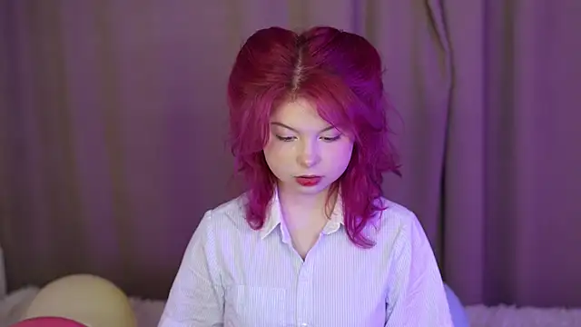 Snapshot of Stella_Vanila chatting on October 24, 2025, 2:19 am Stella Vanila online show from October 24, 2025, 2:19 am