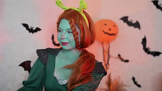 Snapshot of Stella_Vanila chatting on October 27, 2025, 12:58 am Stella Vanila online show from October 27, 2025, 12:58 am