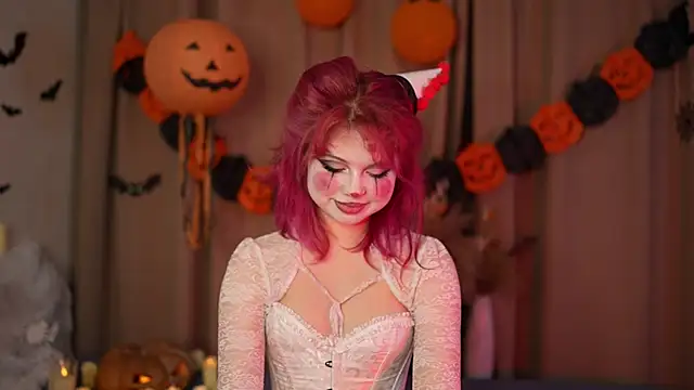 Snapshot of Stella_Vanila chatting on October 30, 2025, 11:38 pm Stella Vanila online show from October 30, 2025, 11:38 pm