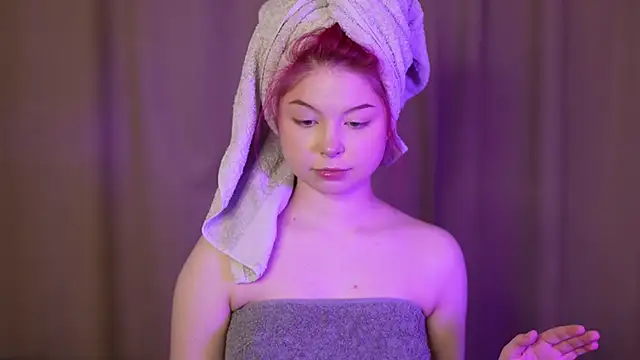 Snapshot of Stella_Vanila chatting on November 13, 2025, 1:26 am Stella Vanila online show from November 13, 2025, 1:26 am