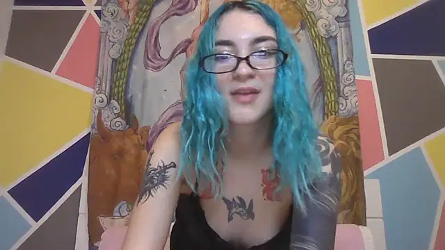 peetitefairy online show from October 26, 2025, 3:23 am