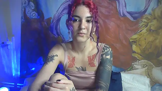 Snapshot of peetitefairy chatting on January 11, 2026, 10:37 pm peetitefairy online show from January 11, 2026, 10:37 pm