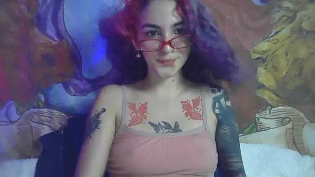 Snapshot of peetitefairy chatting on January 17, 2026, 2:16 am peetitefairy online show from January 17, 2026, 2:16 am