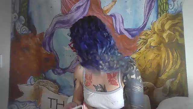 Snapshot of peetitefairy chatting on February 11, 2026, 4:17 am peetitefairy online show from February 11, 2026, 4:17 am