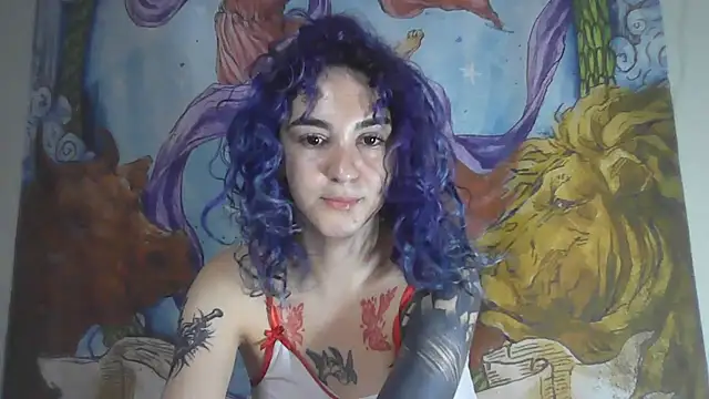 Snapshot of peetitefairy chatting on February 12, 2026, 10:38 pm peetitefairy online show from February 12, 2026, 10:38 pm