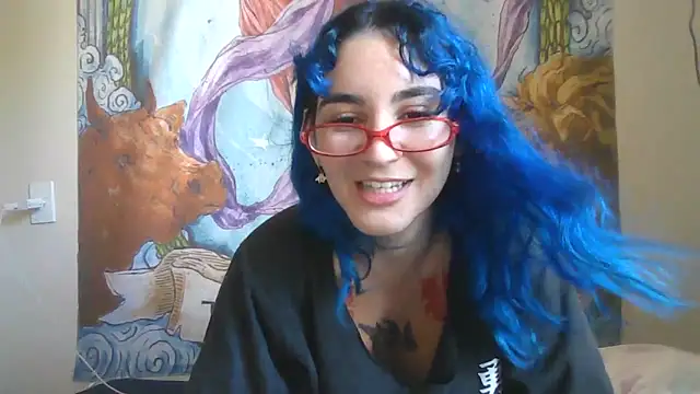 Snapshot of peetitefairy chatting on February 27, 2026, 3:23 pm peetitefairy online show from February 27, 2026, 3:23 pm