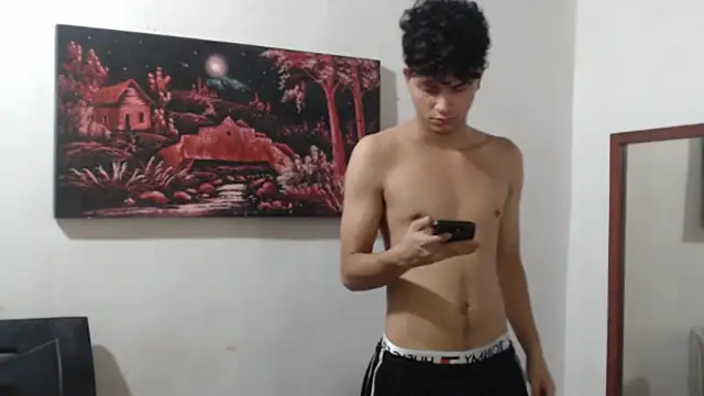 alice julls online show from October 23, 2025, 3:50 am